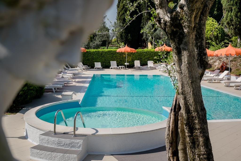 Hotel Mon Repos Sirmione Exterior foto