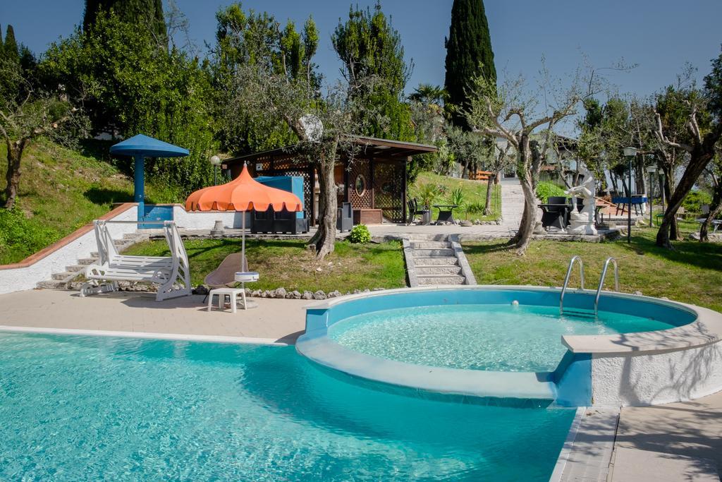 Hotel Mon Repos Sirmione Exterior foto
